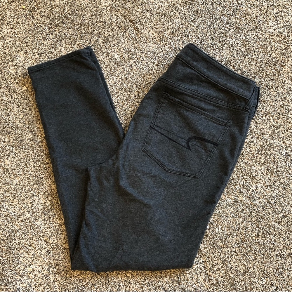 Women’s grey jean pants